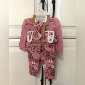 Baby girl outfit